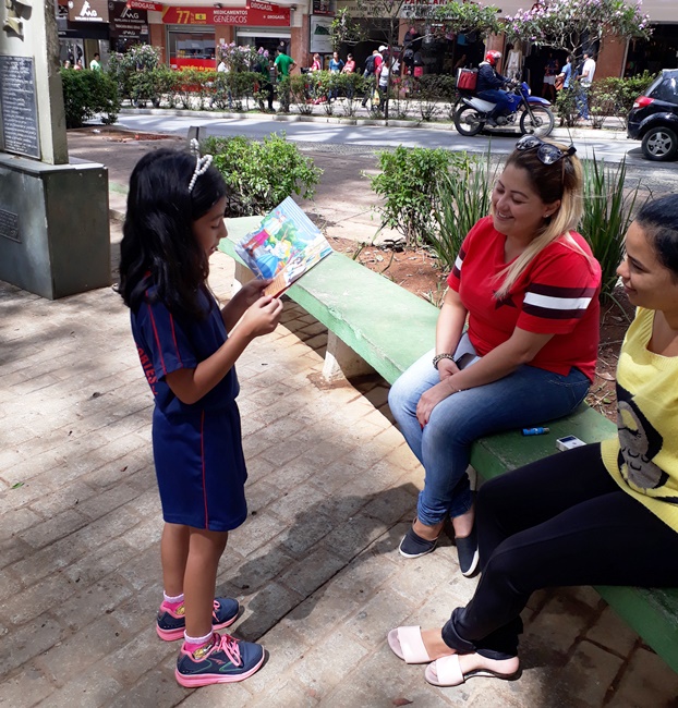 Ao longo de todo o ano letivo são elaboradas ações para incentivar a leitura. Foto: Arquivo da Escola